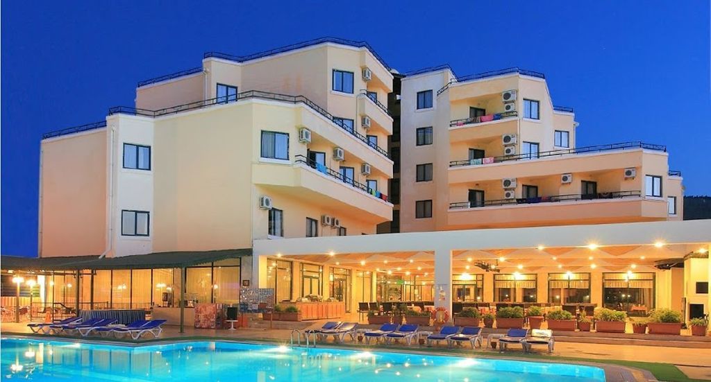 Idas Club Hotel Ичмелер Екстериор снимка